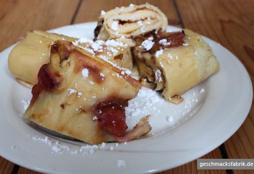 Pflaumen Pfannkuchen Vom Blech Geschmacksfabrik